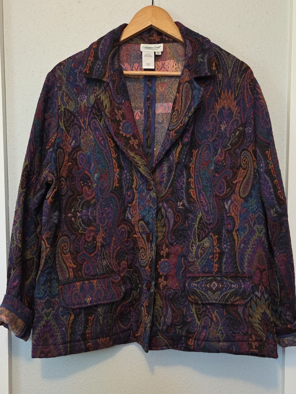 Purple Paisley Woven Tapestry Jacket With Shimmering Threads